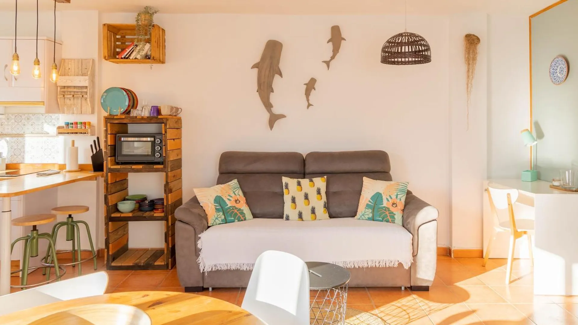 Tarifa Cozy House - Beach View & Balcony